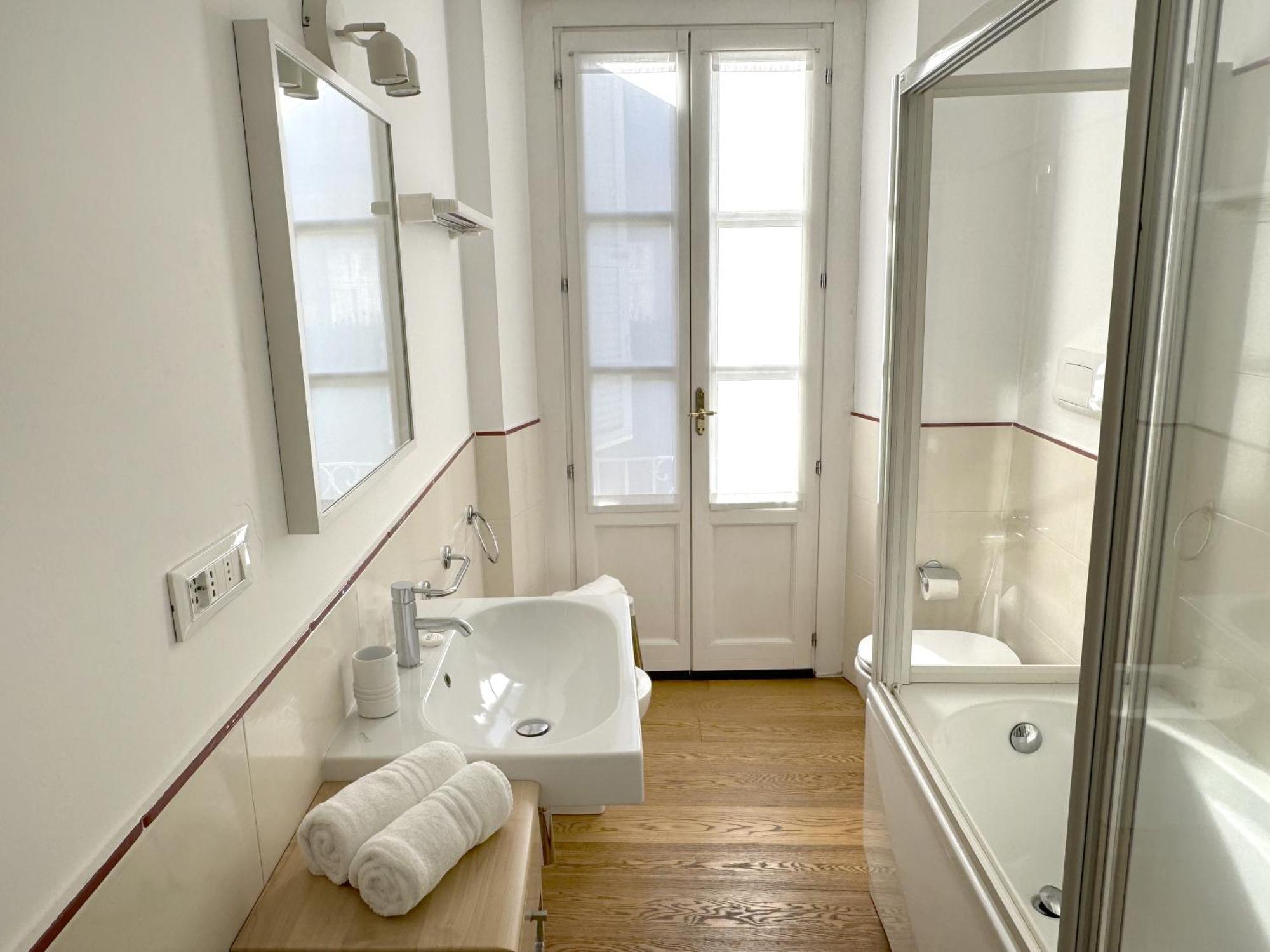 Joivy Cosy Ticinese Retreat 1-bed Flat Near The Duomo * Milán