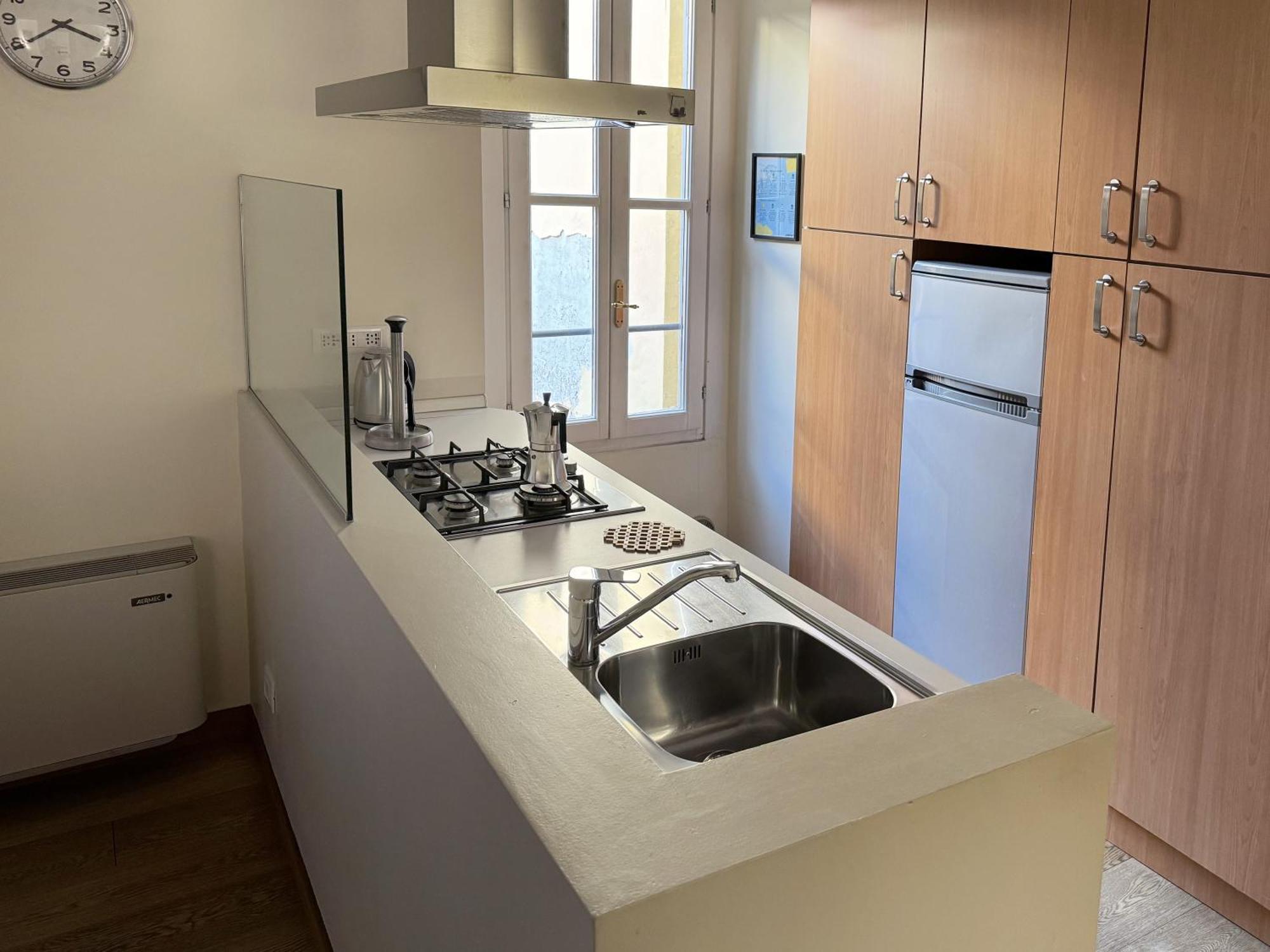 Joivy Cosy Ticinese Retreat 1-bed Flat Near The Duomo * Milano