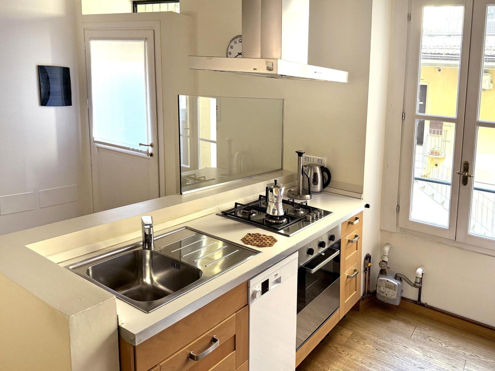 Joivy Cosy Ticinese Retreat 1-bed Flat Near The Duomo Appartamento Milano